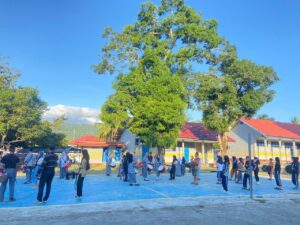 Siswa-Siswi SMPN Pariangan No. 3 Antusias Latihan Drum Band untuk Menyambut HUT RI ke-79